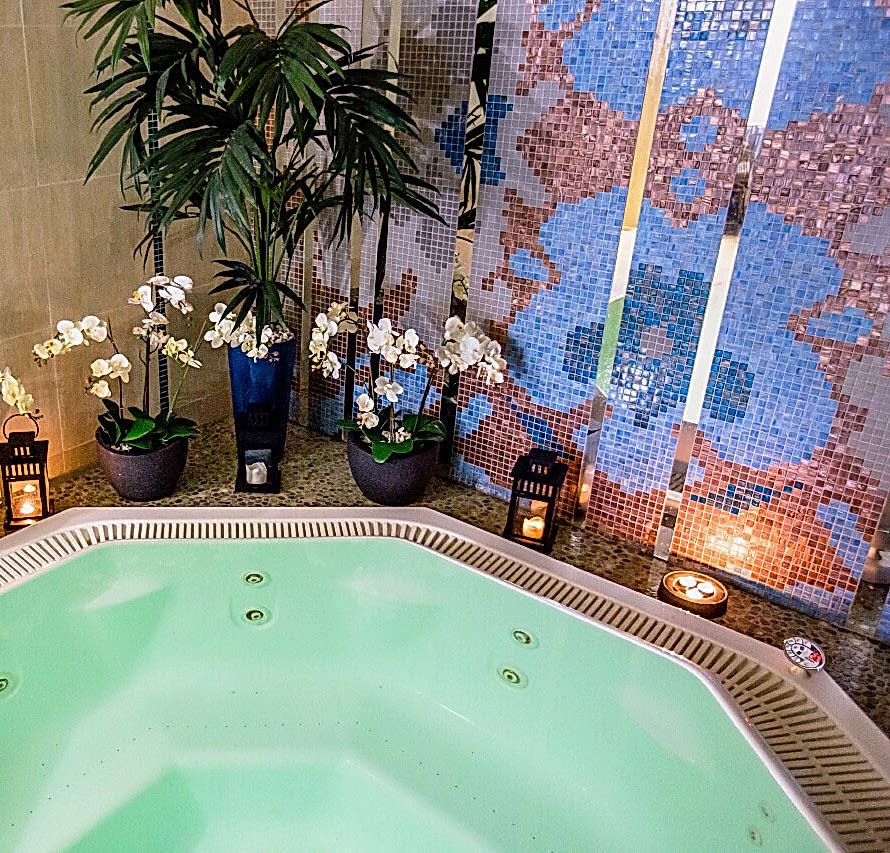 <span style="font-weight: bold;">SPA-зона</span>